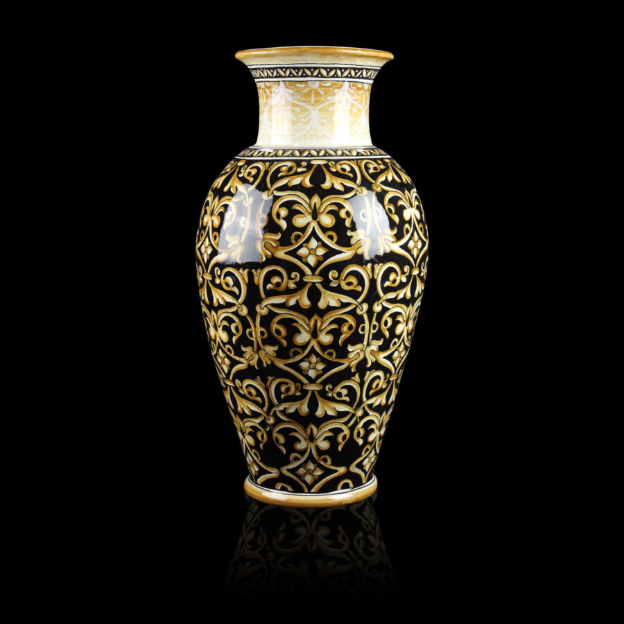 Majolica Damask vase Deruta Italy deBlona