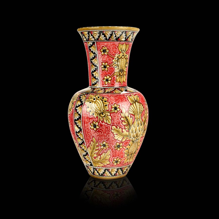 majolica-vase-oriental-flowers-red